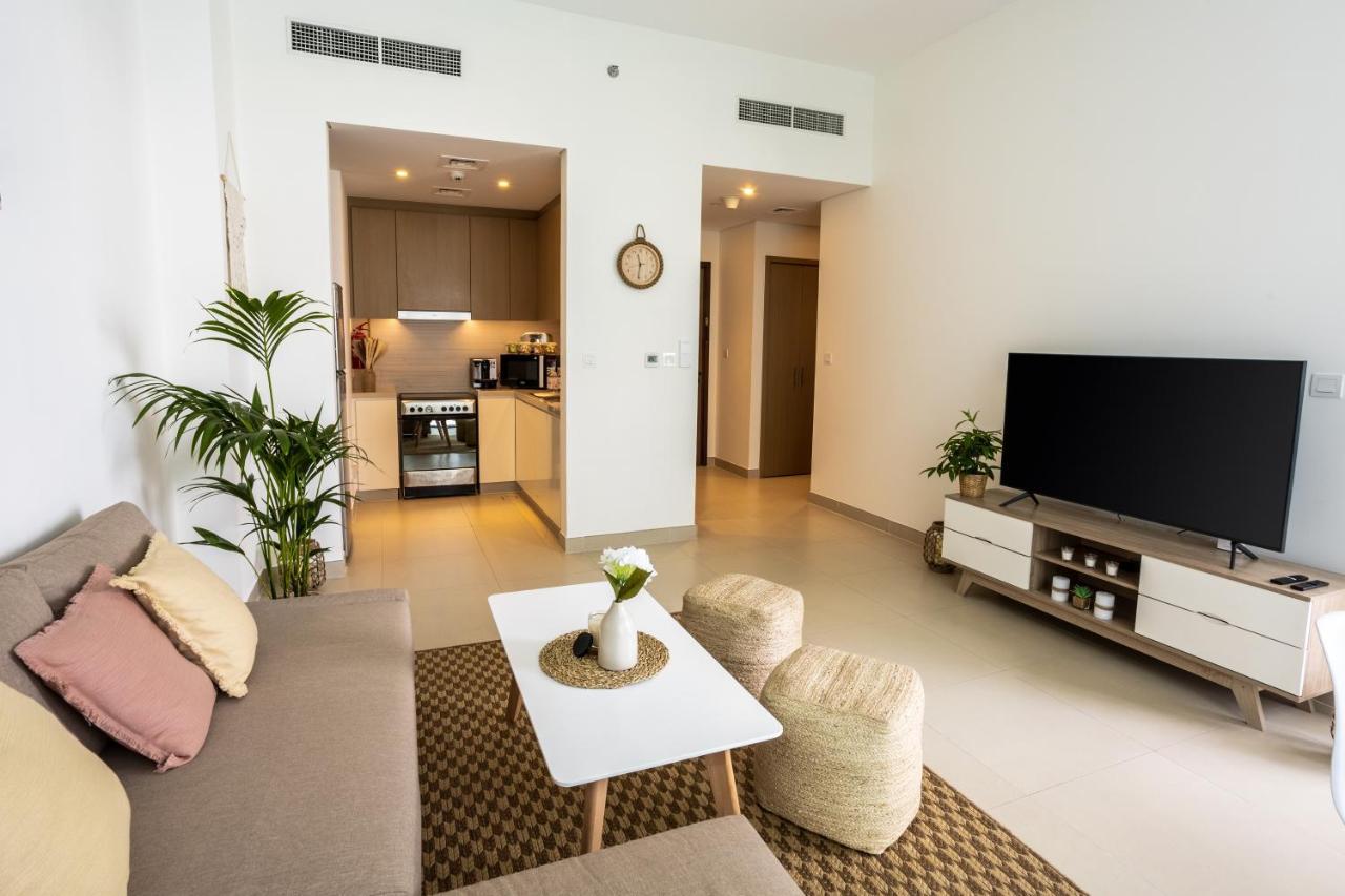 Waves Holiday Home - Waterfront Apartment With Breathtaking Sea Views 迪拜 外观 照片