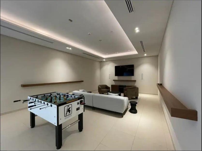 Waves Holiday Home - Waterfront Apartment With Breathtaking Sea Views 迪拜 外观 照片